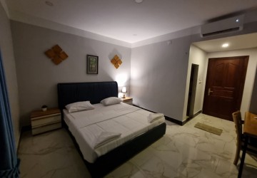 បន្ទប់ គ្រែ​​ មួយ