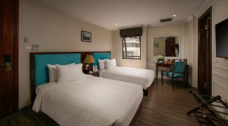 បន្ទប់ BALCONY SUITE